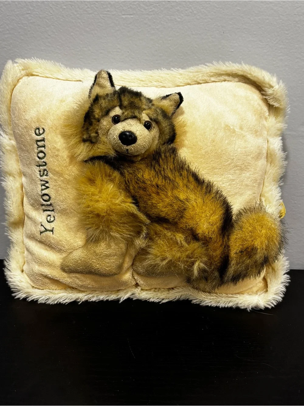 Jaag plush Yellowstone Faux Fur Wolf Accent throw Pillow 3d stuffed animal